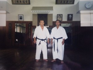 Sensei Miyazato Eiichi et Sensei Ramanitrandrasana René en 1997